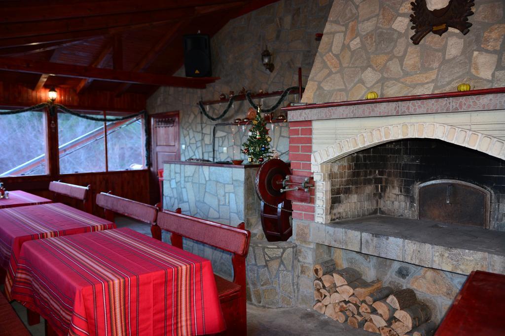 Family Hotel Diana Lyaskovo  Exterior photo